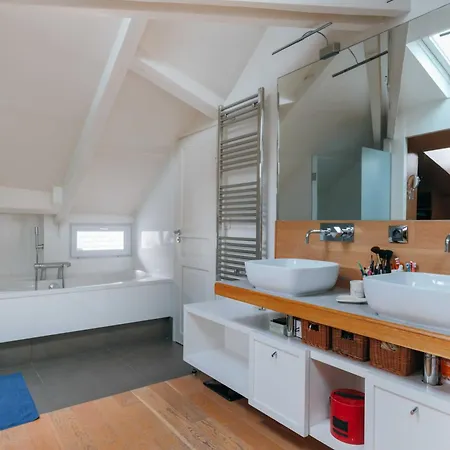 Luxury For 6 People - Parc Monceau Parigi